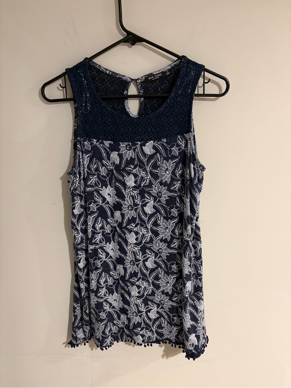 Max Jeans Women’s S Navy Floral Lace Crochet Sleeveless Boho Blouse